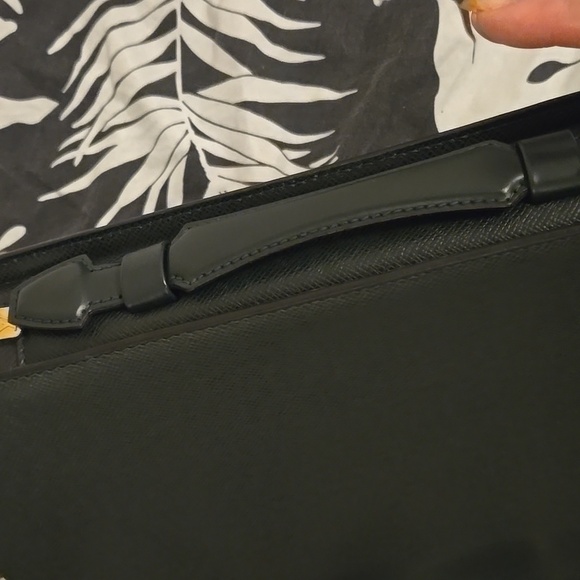 💞LOUIS VUITTON Taiga Baltic Document Bag/Briefcase - Picture 12 of 16